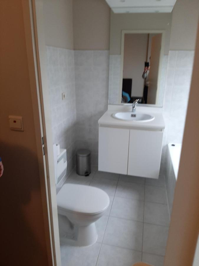 Appartement Vlakbij Zee En Duinen Bredene Exterior foto
